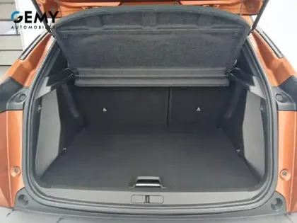 Photo 21 Peugeot 2008  PureTech 130 S&S EAT8