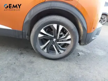 Photo 10 Peugeot 2008  PureTech 130 S&S EAT8