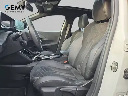 Photo 8 Peugeot 208  Electrique 50 kWh 136ch