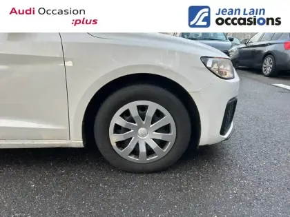 Photo 8 Audi A1  Sportback 25 TFSI 95 ch BVM5