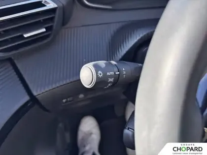 Photo 18 Peugeot 208  Electrique 50 kWh 136ch