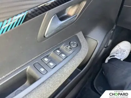 Photo 19 Peugeot 208  Electrique 50 kWh 136ch