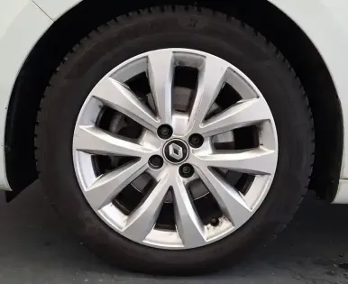 Photo 24 Renault Clio  Blue dCi 100 - 21N