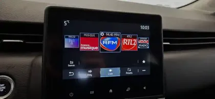 Photo 14 Renault Clio  Blue dCi 100 - 21N