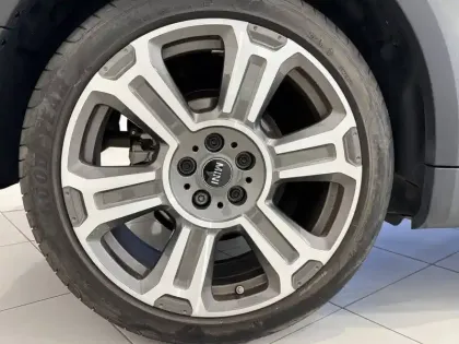 Photo 16 Mini Mini Countryman 178 ch ALL4 BVA8