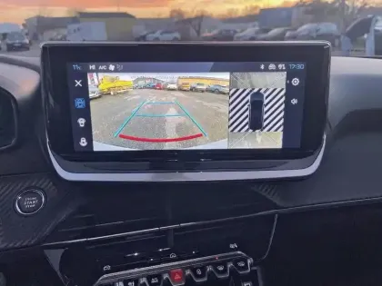 Photo 25 Peugeot 2008  PureTech 100 S&S BVM6 Allure