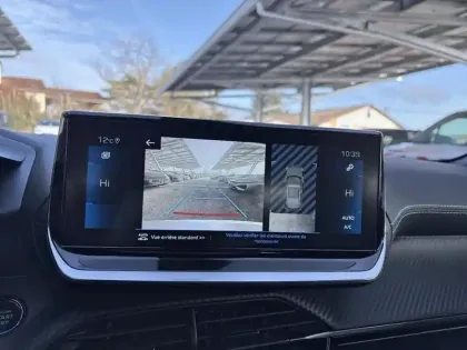 Photo 25 Peugeot 2008  BlueHDi 130 S&S EAT8 GT