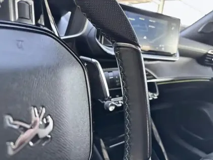 Photo 17 Peugeot 2008  BlueHDi 130 S&S EAT8 GT