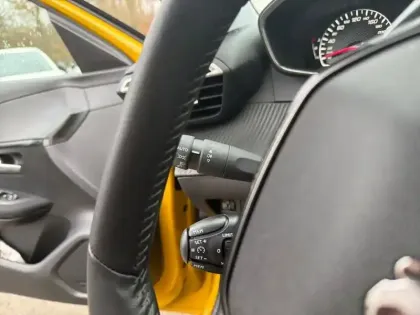 Photo 17 Peugeot 208  PureTech 75 S&S BVM5 Active Pack