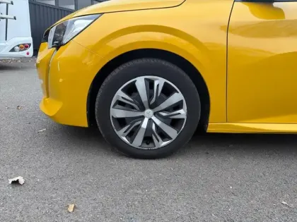 Photo 14 Peugeot 208  PureTech 75 S&S BVM5 Active Pack