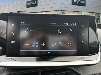 Photo 10 Peugeot 208  PureTech 75 S&S BVM5 Active Pack