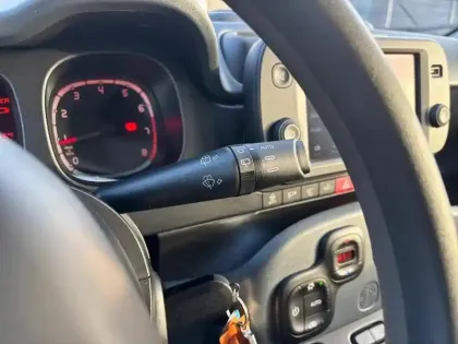 Photo 17 Fiat Panda  1.0 70 ch Hybrid BSG S/S Cross