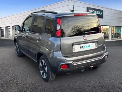 Photo 29 Fiat Panda  1.0 70 ch Hybrid BSG S/S Cross