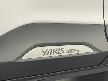 Photo 20 Toyota Yaris Hybride 1.5 HYBRID 116H DYNAMIC