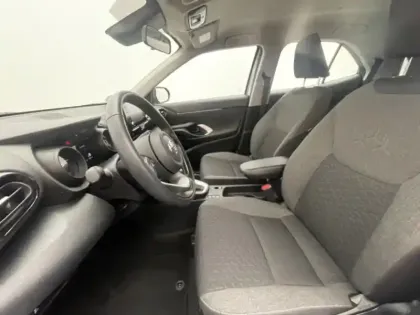 Photo 16 Toyota Yaris Hybride 1.5 HYBRID 116H DYNAMIC