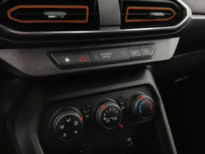 Photo 25 Dacia Sandero ECO-G 100 - 22 Stepway Confort