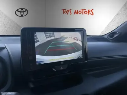 Photo 13 Toyota Yaris Hybride 116h GR SPORT TECHNO