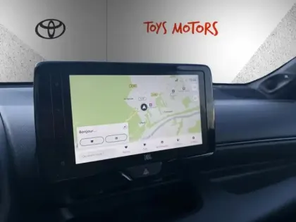 Photo 15 Toyota Yaris Hybride 116h GR SPORT TECHNO