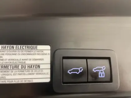 Photo 22 Toyota Yaris Hybride 1.5 HYBRID 116H TRAIL PACK TECHNO