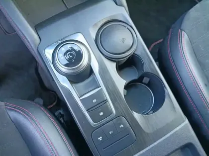 Photo 7 Ford Kuga 2.5 Duratec 225ch PHEV ST-Line X BVA