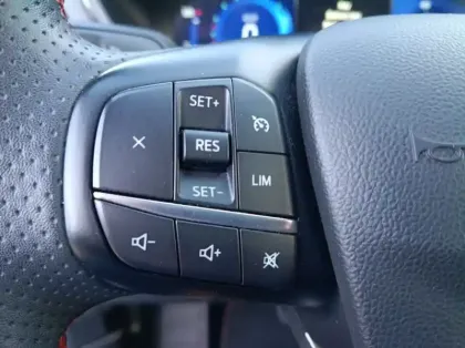 Photo 16 Ford Kuga 2.5 Duratec 225ch PHEV ST-Line X BVA