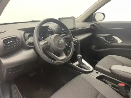 Photo 15 Toyota Yaris Hybride 1.5 HYBRID 116H DYNAMIC