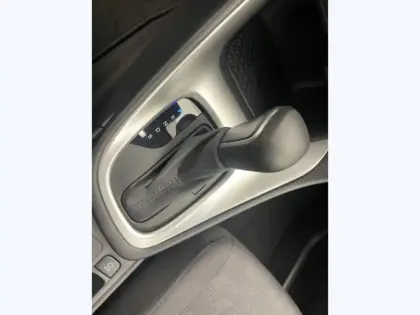 Photo 38 Toyota Yaris Hybride 116h Dynamic