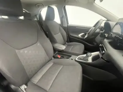 Photo 46 Toyota Yaris Hybride 116h Dynamic