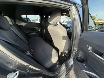 Photo 14 Toyota C-HR 1.8 HYBRIDE 122 GRAPHIC