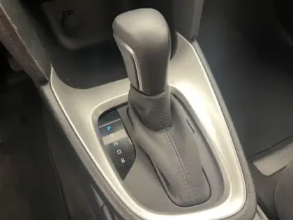 Photo 13 Toyota Yaris Hybride 1.5 HYBRID 116H DYNAMIC