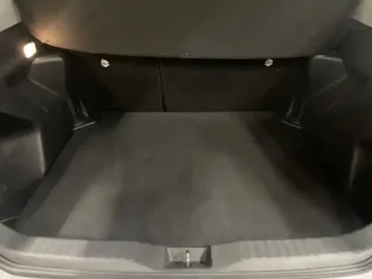 Photo 9 Toyota Yaris Hybride 1.5 HYBRID 116H DYNAMIC