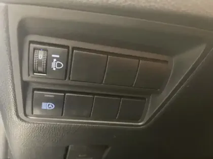 Photo 12 Toyota Yaris Hybride 1.5 HYBRID 116H DYNAMIC