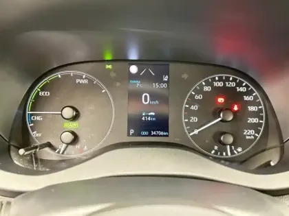 Photo 25 Toyota Yaris Hybride 116h Dynamic