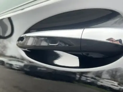 Photo 15 Mercedes Classe A 250 e Hybrid EQ AMG Line