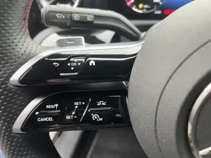 Photo 21 Mercedes Classe A 250 e Hybrid EQ AMG Line