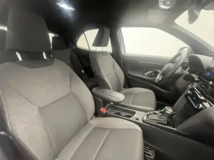 Photo 22 Toyota Yaris Hybride 1.5 HYBRID 116H DESIGN