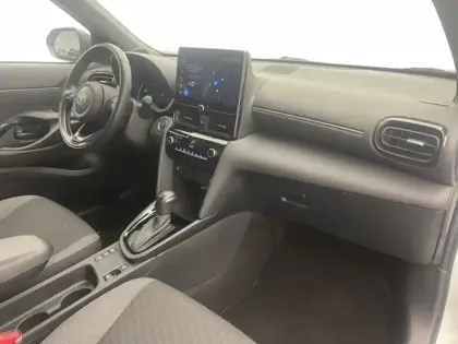 Photo 19 Toyota Yaris Hybride 1.5 HYBRID 116H DESIGN