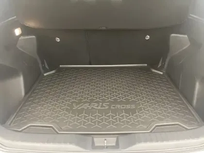 Photo 9 Toyota Yaris Hybride 1.5 HYBRID 116H DESIGN