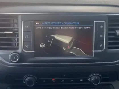 Photo 11 Peugeot Expert III 2.0 BLUEHDI 120 S&S STANDARD Asphalt