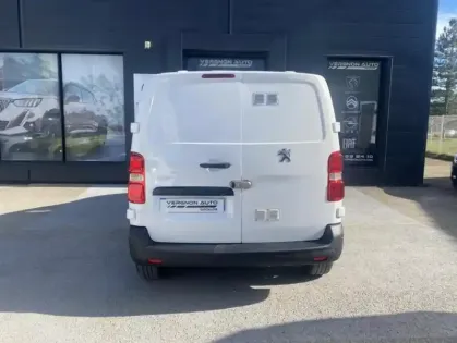 Photo 29 Peugeot Expert III 2.0 BLUEHDI 120 S&S STANDARD Asphalt