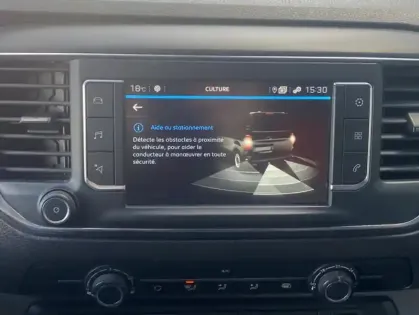 Photo 26 Peugeot Expert III 2.0 BLUEHDI 120 S&S STANDARD Asphalt