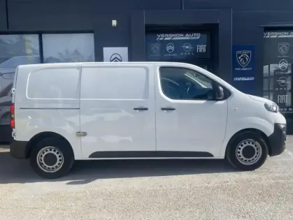 Photo 14 Peugeot Expert III 2.0 BLUEHDI 120 S&S STANDARD Asphalt