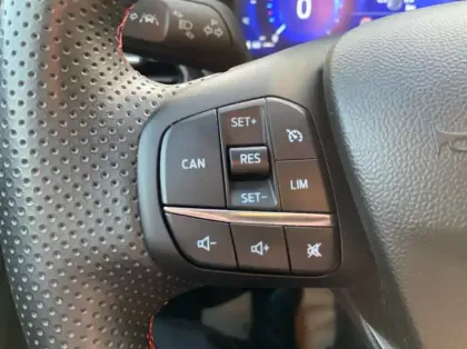 Photo 16 Ford Puma 1.0 Flexifuel 125ch S&amp;S mHEV ST-Line