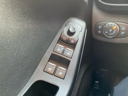 Photo 5 Ford Puma 1.0 Flexifuel 125ch S&amp;S mHEV ST-Line