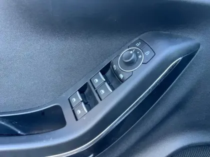 Photo 5 Ford Puma 1.0 Flexifuel 125ch S&amp;S mHEV Titanium X