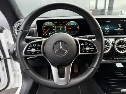 Photo 22 Mercedes CLA Coupé 180 d Progressive Line sse CP/11