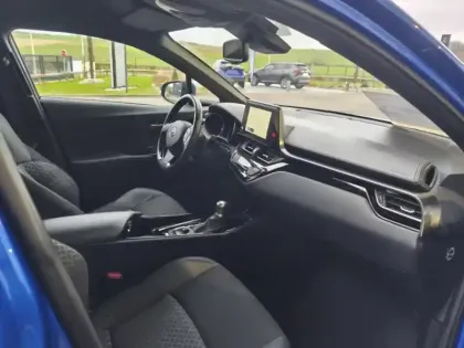 Photo 9 Toyota C-HR 1.8 Hybride 122 Edition