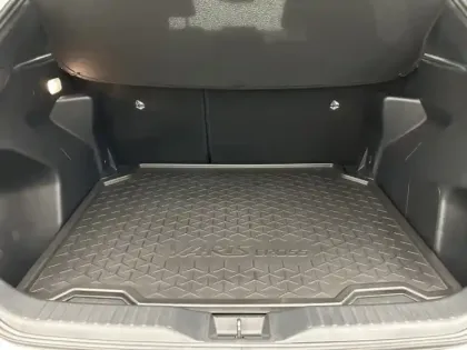 Photo 9 Toyota Yaris Hybride 1.5 HYBRID 116H DESIGN