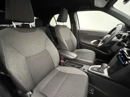 Photo 22 Toyota Yaris Hybride 1.5 HYBRID 116H DESIGN