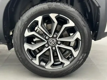 Photo 8 Toyota Yaris Hybride 1.5 HYBRID 116H DESIGN